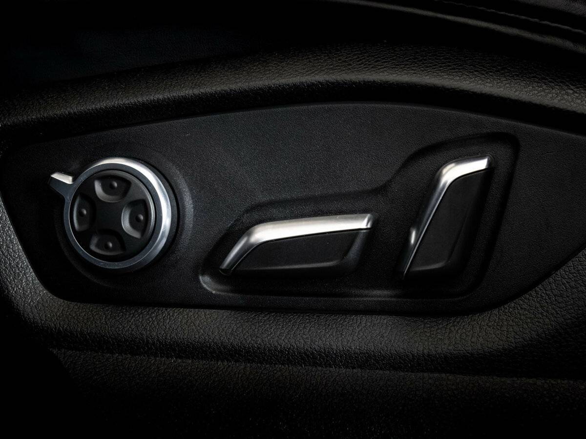 Audi Q7, 2015 Фото №25