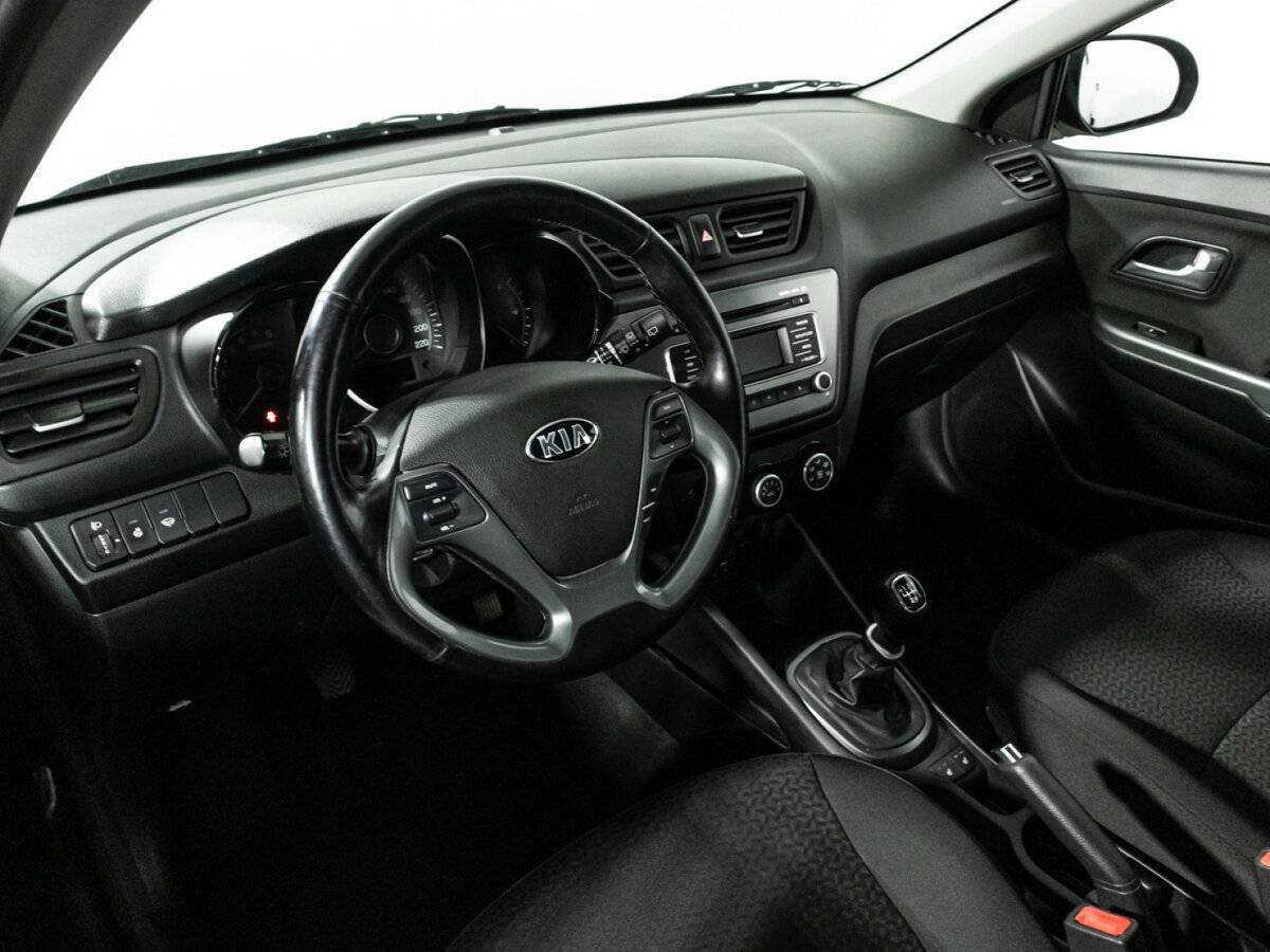 Kia Rio, 2016 Фото №11