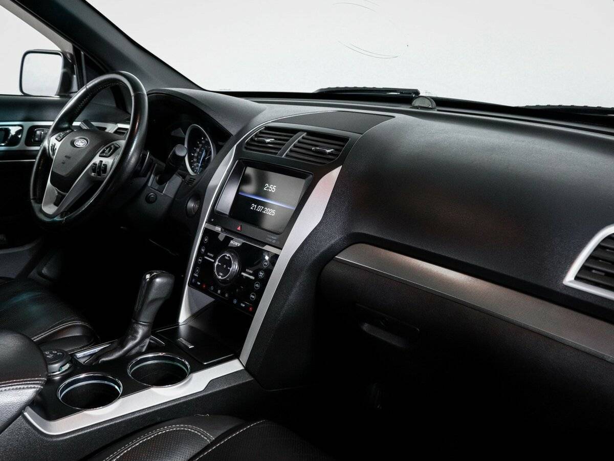 Ford Explorer Sport, 2013 Фото №8