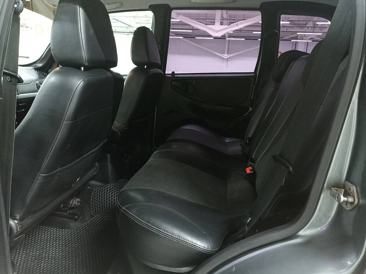 Chevrolet Niva, 2012 Фото №12