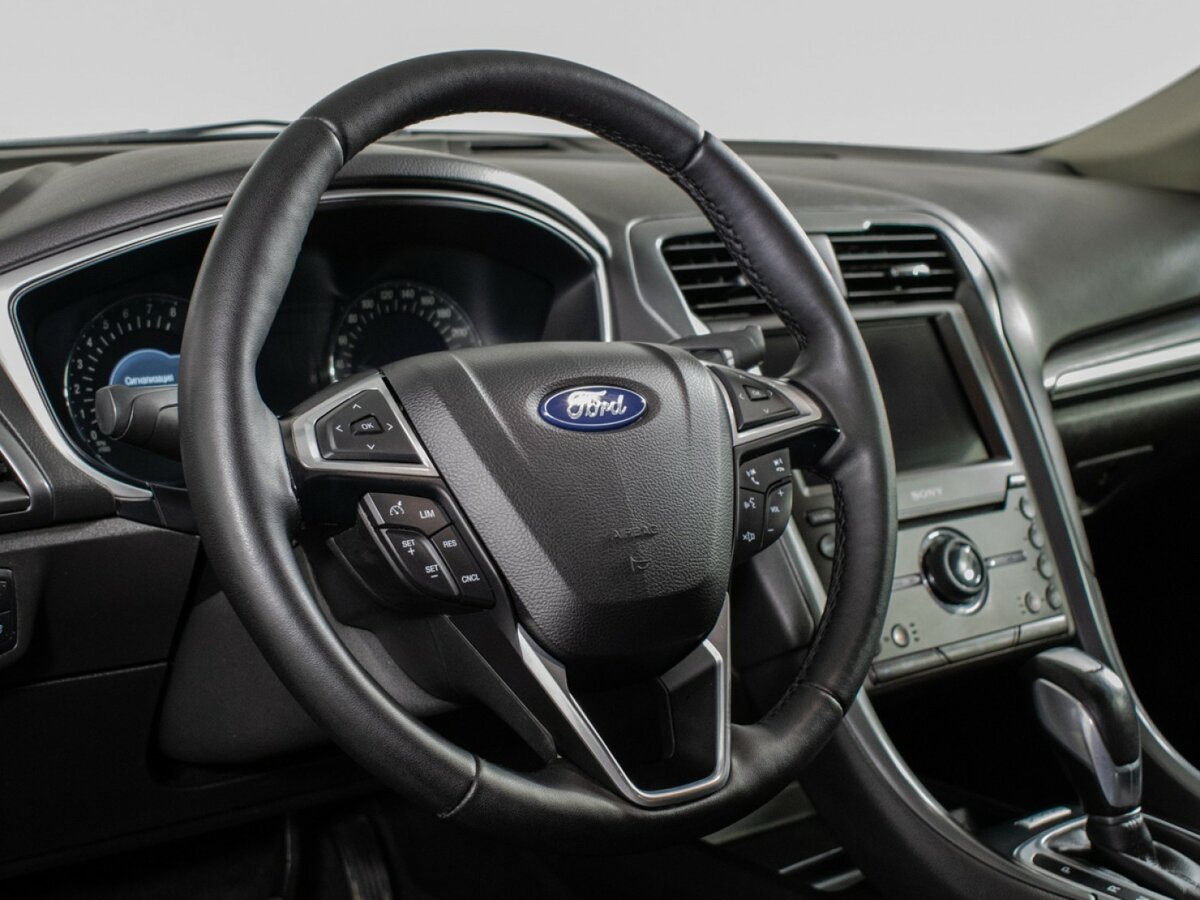 Ford Mondeo V, 2017 Фото №15