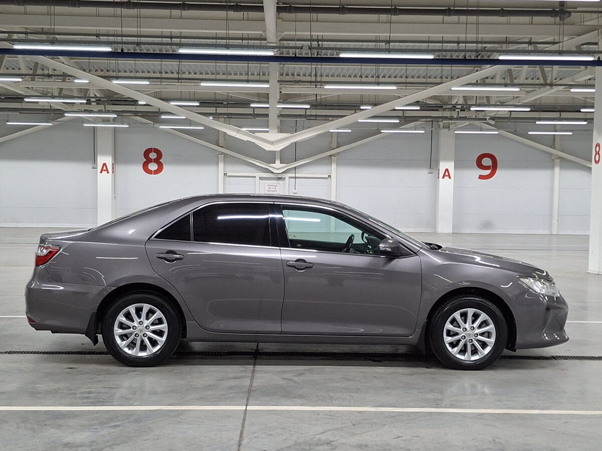 Toyota Camry VII (XV50) Рестайлинг, 2016 Фото №4