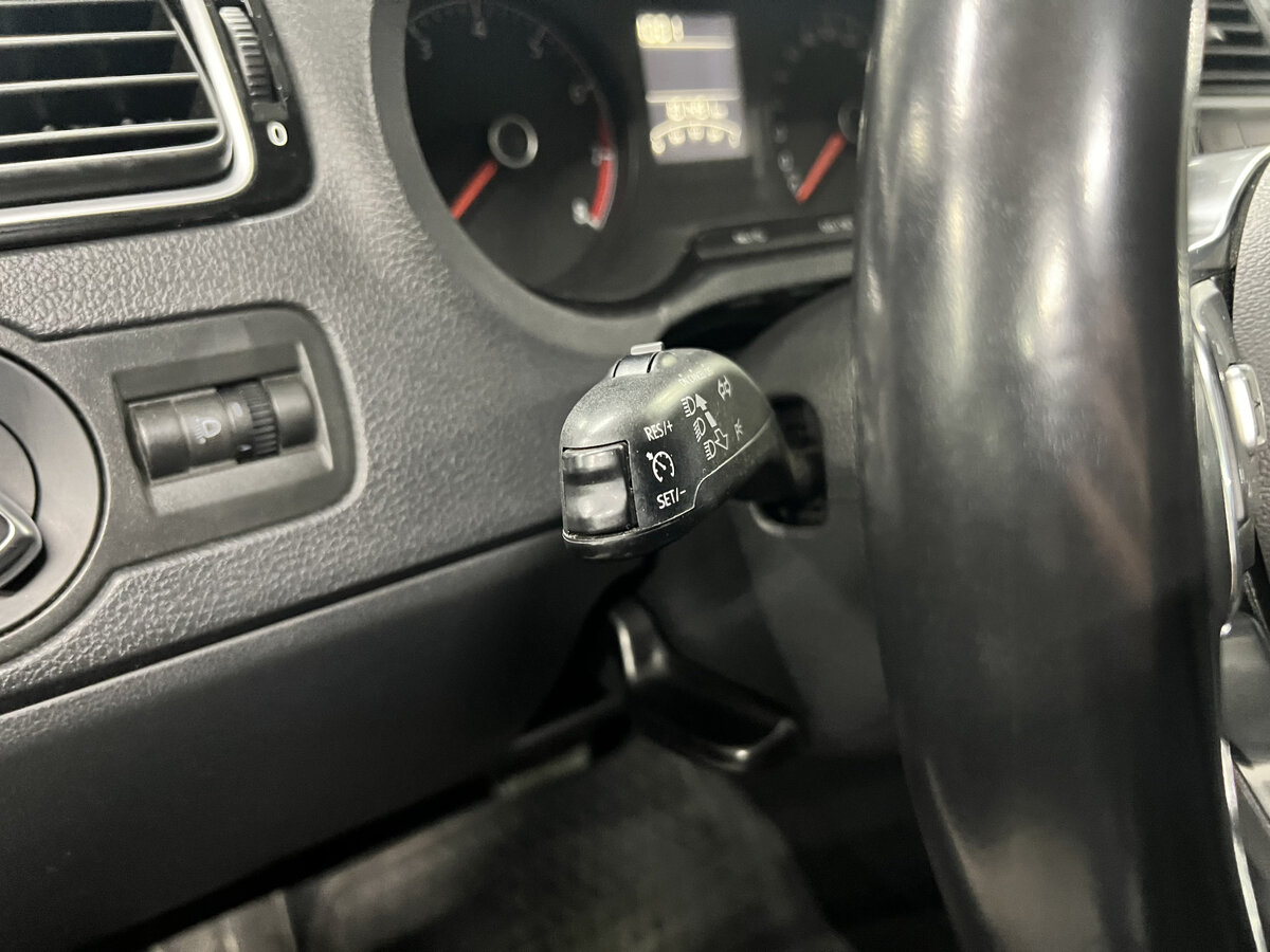 Volkswagen Polo V Рестайлинг, 2018 Фото №19