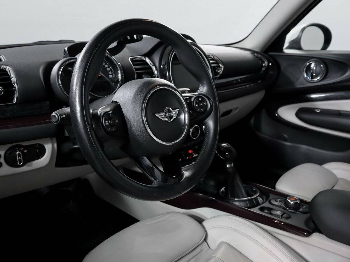 Mini Clubman Cooper S ALL4 II, 2017 Фото №14
