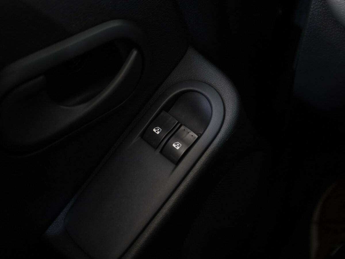 Renault Duster I, 2014 Фото №23