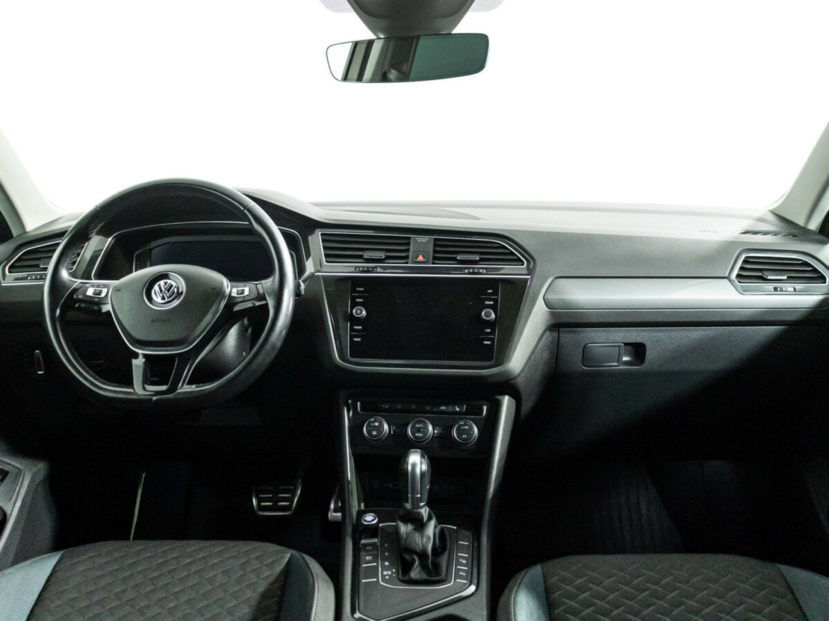 Volkswagen Tiguan II, 2019 Фото №13