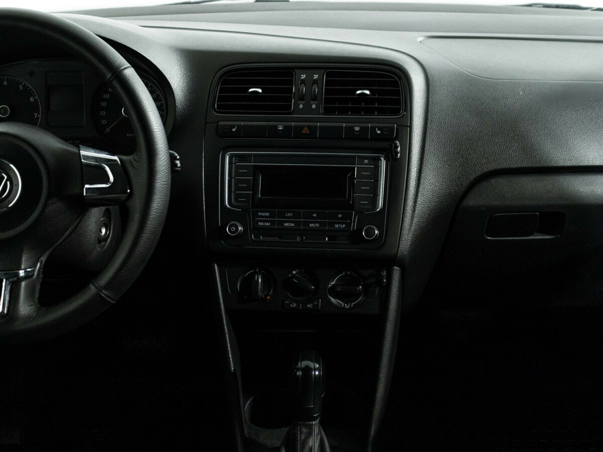 Volkswagen Polo V, 2013 Фото №14