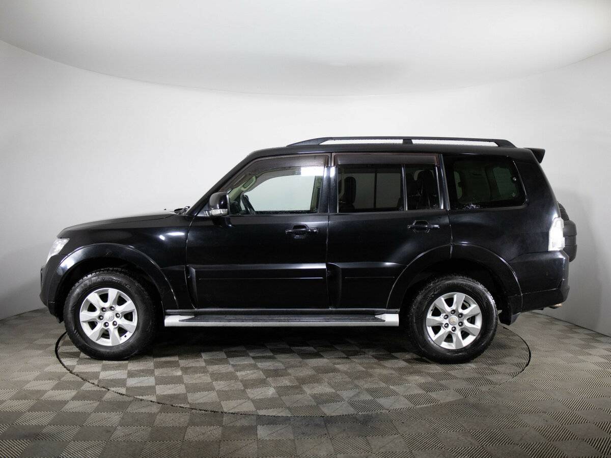 Mitsubishi Pajero IV Рестайлинг 1, 2013 Фото №6