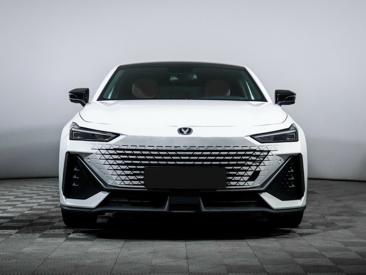 Changan UNI-V I, 2022 - 36 728 км. | Фото №2