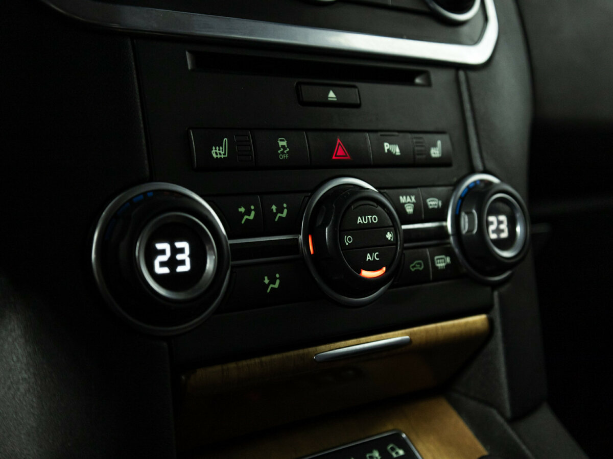 Land Rover Discovery IV, 2013 Фото №19