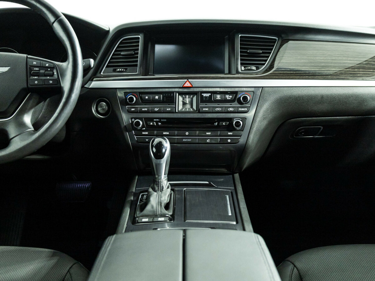 Hyundai Genesis II, 2015 Фото №14