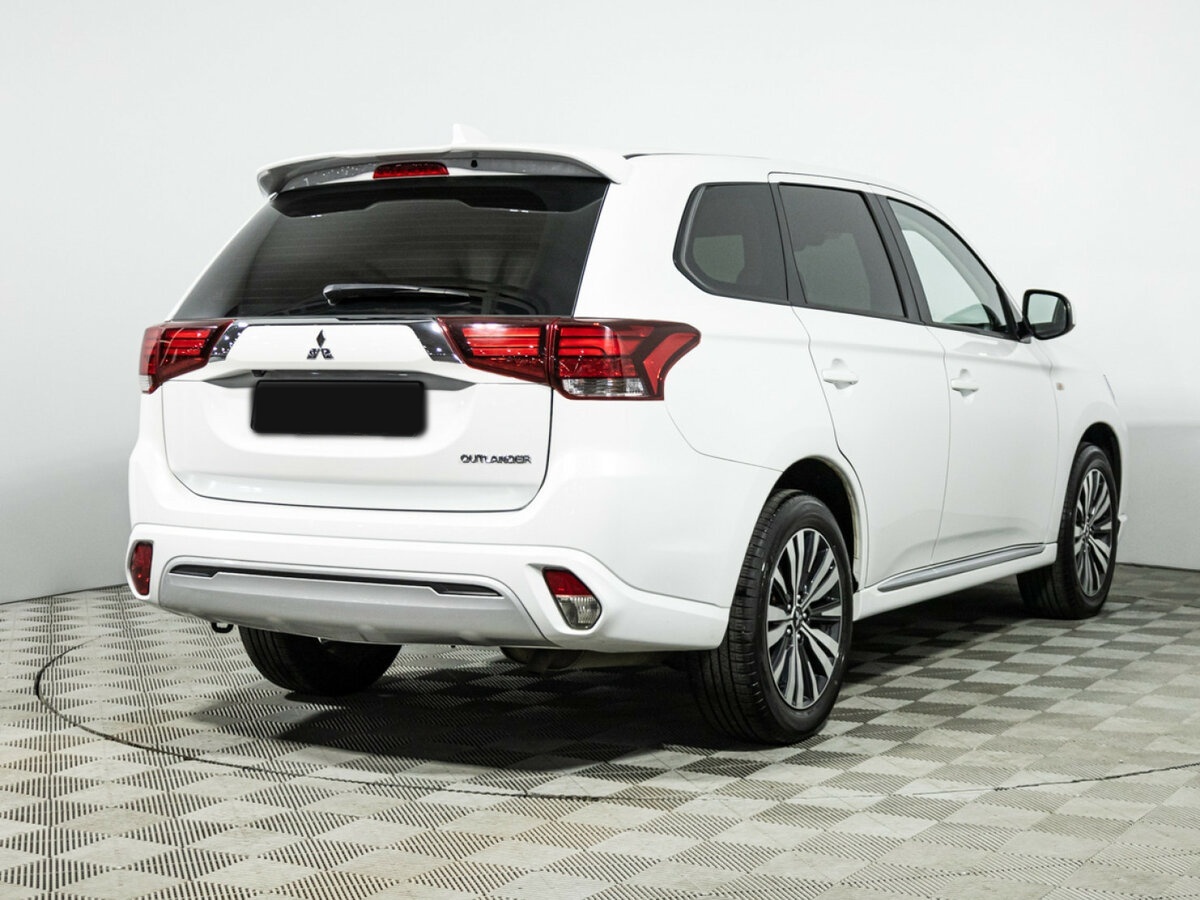 Mitsubishi Outlander III Рестайлинг 3, 2022 - 32 511 км. | Фото №4