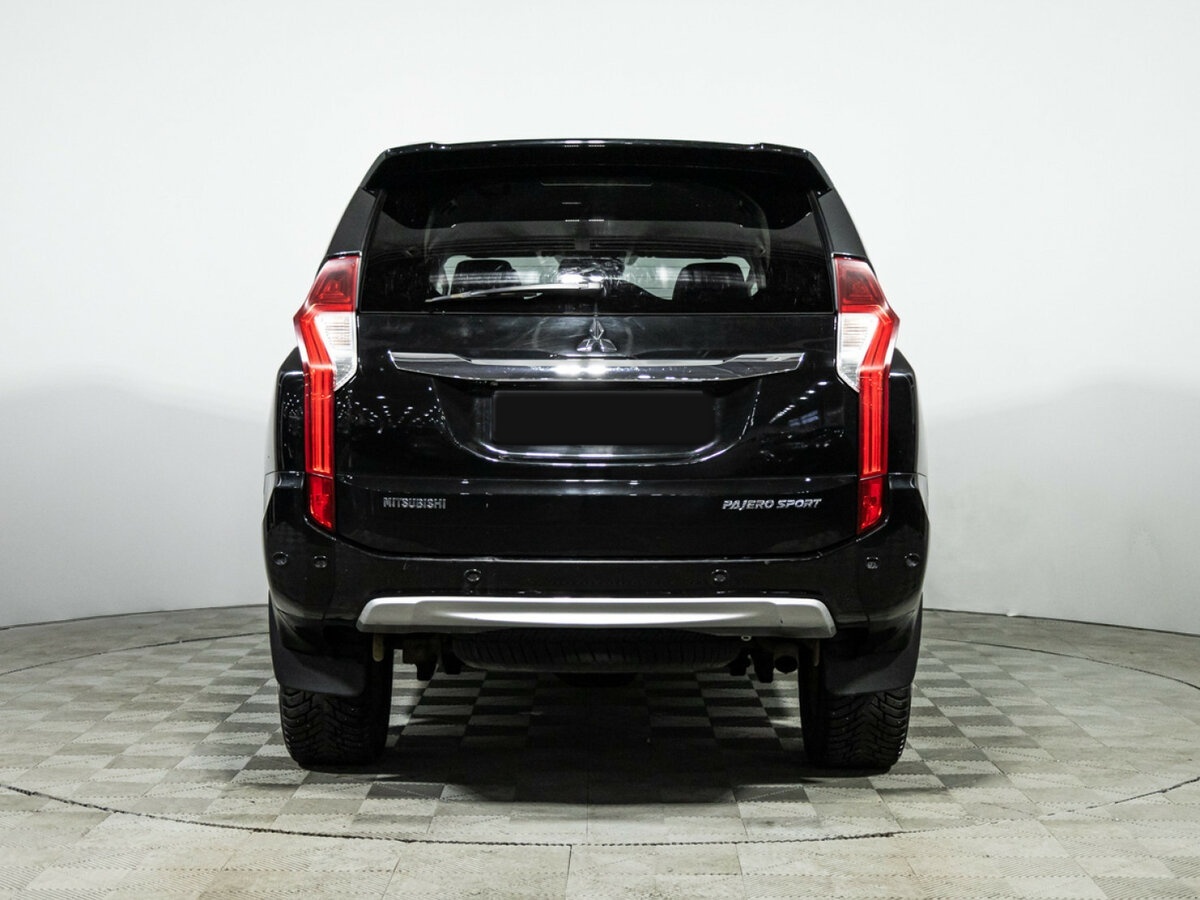 Mitsubishi Pajero Sport III, 2017 - 233 804 км. | Фото №5