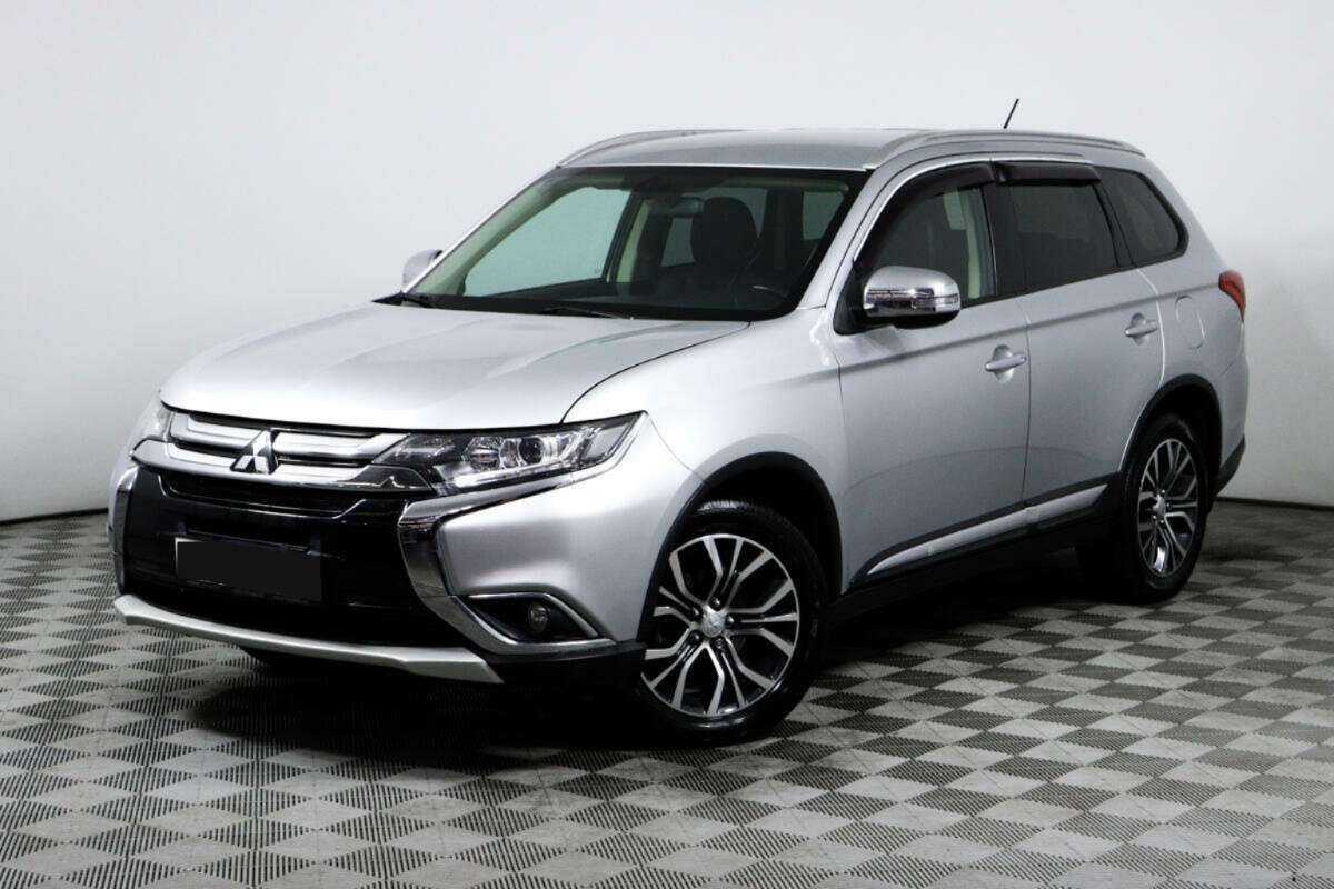 Mitsubishi Outlander, 2015 Фото №1