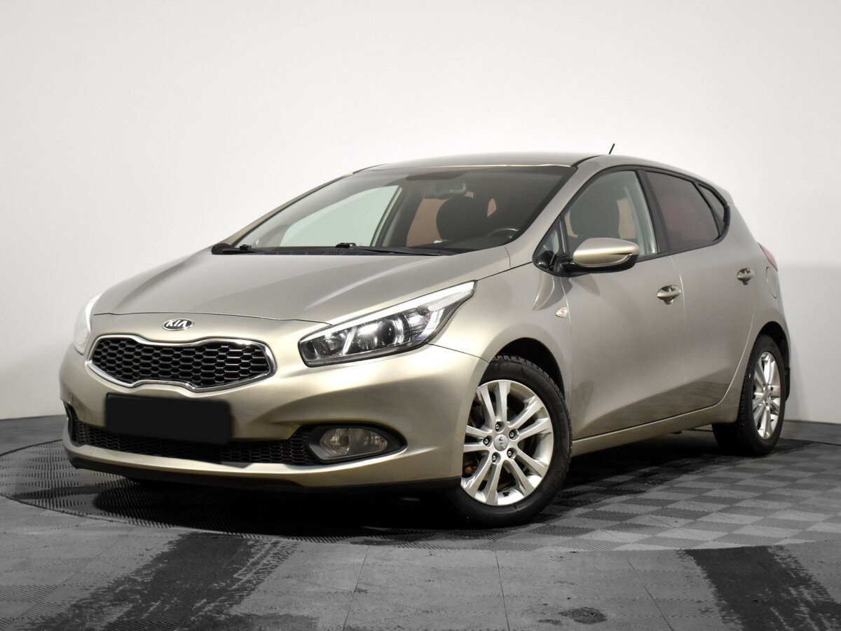 Kia Ceed II, 2012 - 80 486 км. | Фото №1